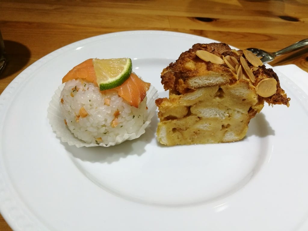 【板橋美食】王樣輕食廚房,環境明亮舒服,想吃什麼自己夾! - 第19張圖 【板橋美食】王樣輕食廚房,環境明亮舒服,想吃什麼自己夾!