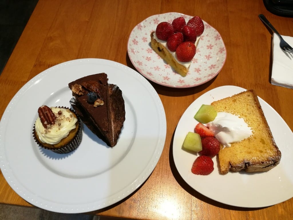 【板橋美食】王樣輕食廚房,環境明亮舒服,想吃什麼自己夾! - 第26張圖 【板橋美食】王樣輕食廚房,環境明亮舒服,想吃什麼自己夾!