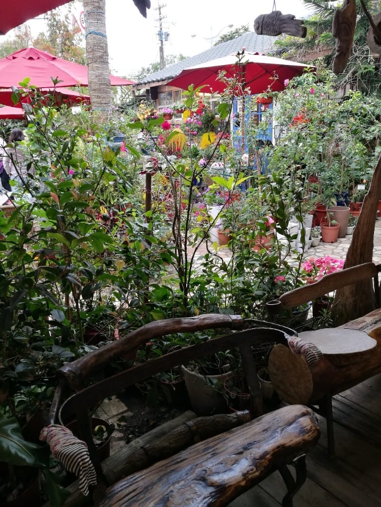 【桃園美食】Jo時光 甜點X雜貨X手作傢俱,可以在繽紛花園內用餐午茶的好地方 - 第4張圖 【桃園美食】Jo時光 甜點X雜貨X手作傢俱,可以在繽紛花園內用餐午茶的好地方