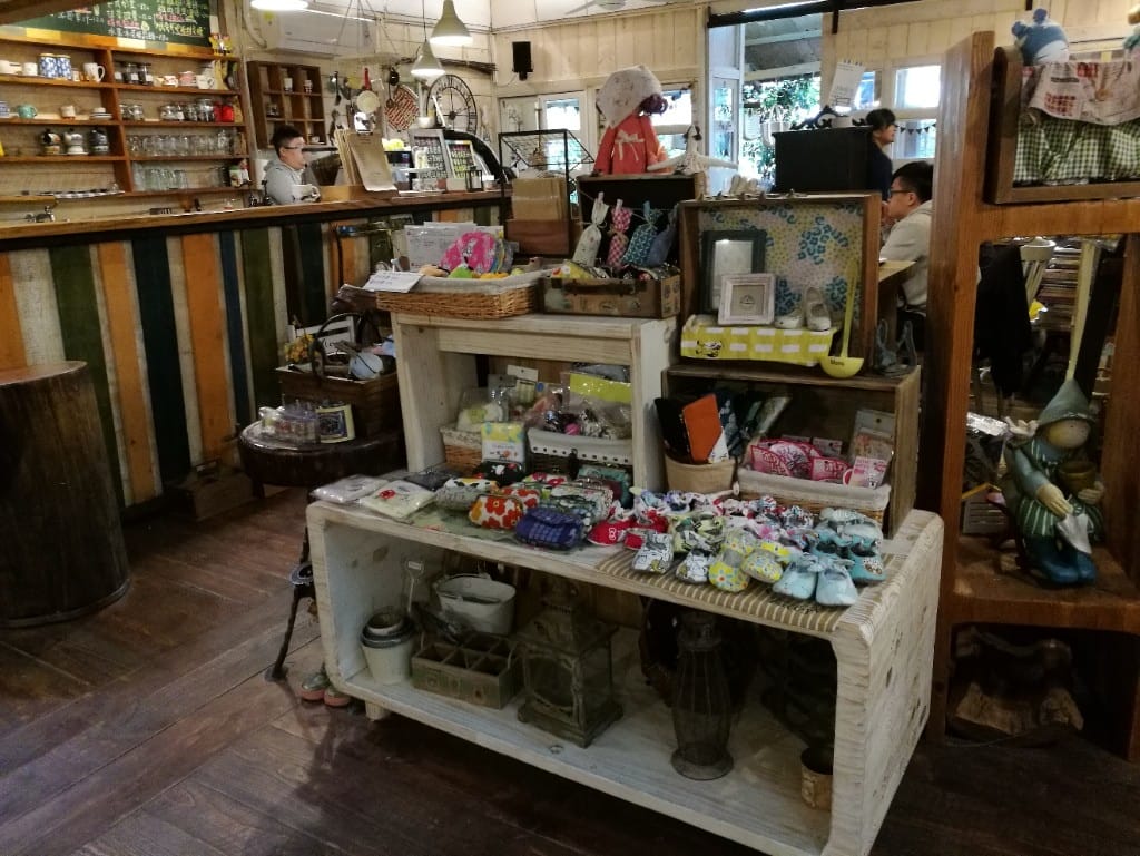 【桃園美食】Jo時光 甜點X雜貨X手作傢俱,可以在繽紛花園內用餐午茶的好地方 - 第7張圖 【桃園美食】Jo時光 甜點X雜貨X手作傢俱,可以在繽紛花園內用餐午茶的好地方