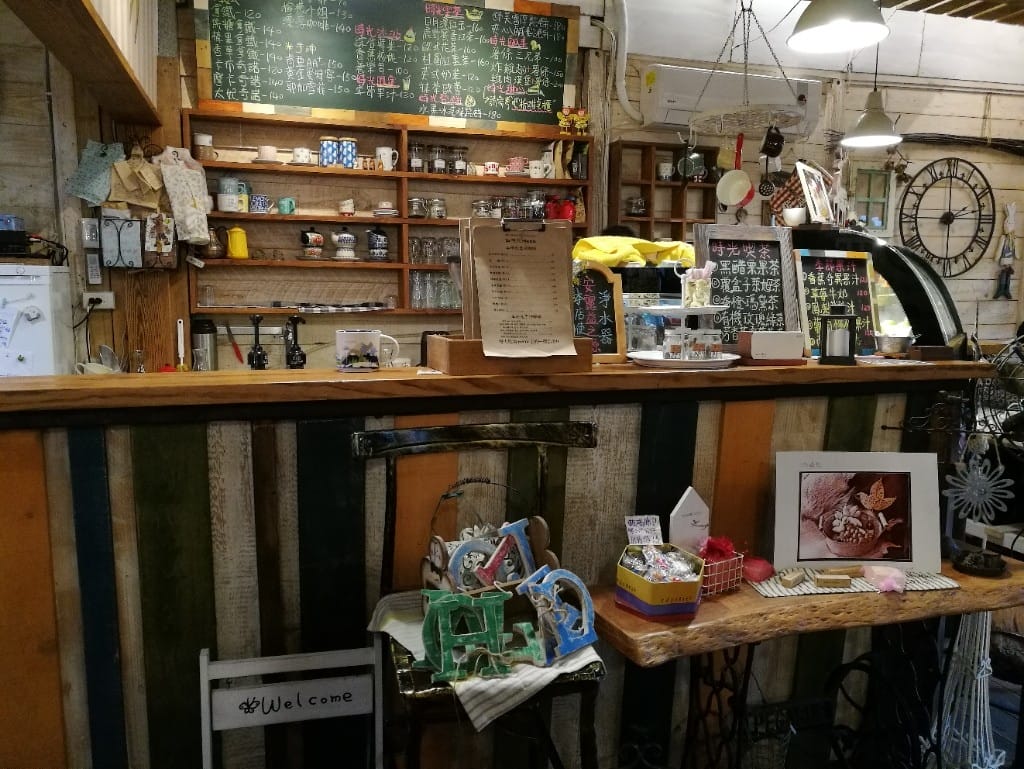 【桃園美食】Jo時光 甜點X雜貨X手作傢俱,可以在繽紛花園內用餐午茶的好地方 - 第8張圖 【桃園美食】Jo時光 甜點X雜貨X手作傢俱,可以在繽紛花園內用餐午茶的好地方