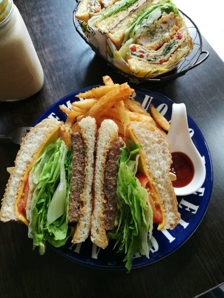 【新莊美食】早安日安，巷弄裡的創意早午餐！