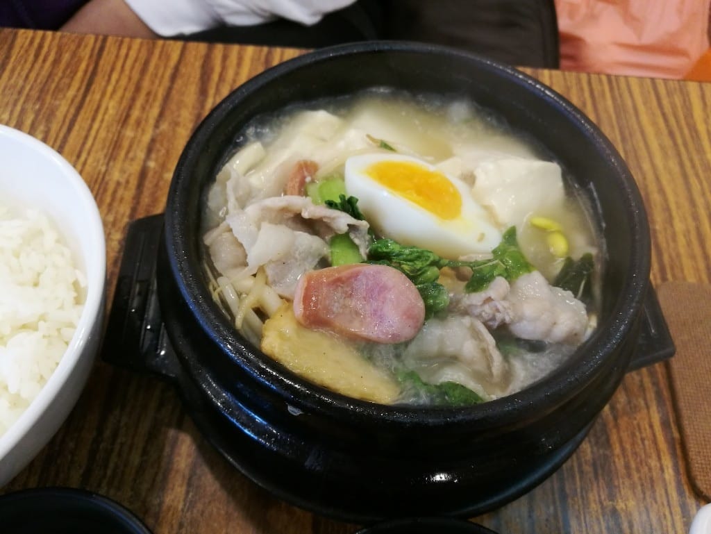 【新莊美食】金大韓國豆腐鍋專賣，冬天最適合熱呼呼的韓式豆腐鍋了！