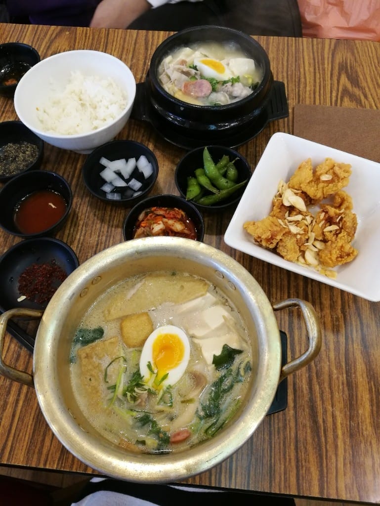 【新莊美食】金大韓國豆腐鍋專賣，冬天最適合熱呼呼的韓式豆腐鍋了！