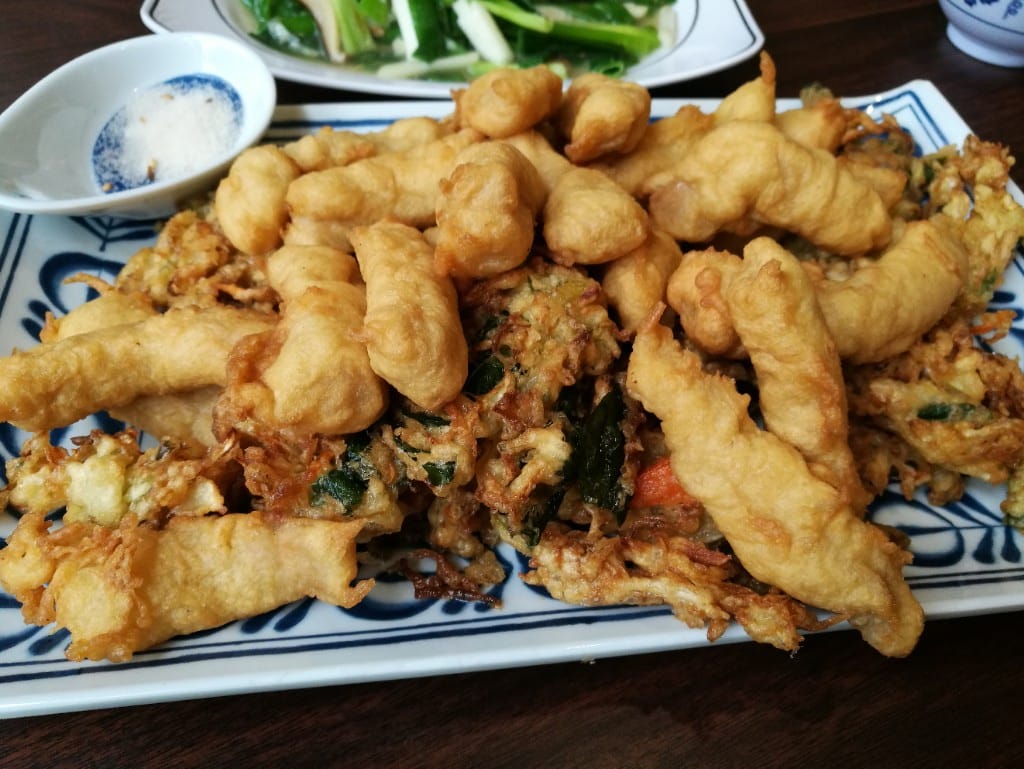 【宜蘭美食】味珍香卜肉店&三星蔥油餅，聽說來到三星必吃的卜肉餐廳