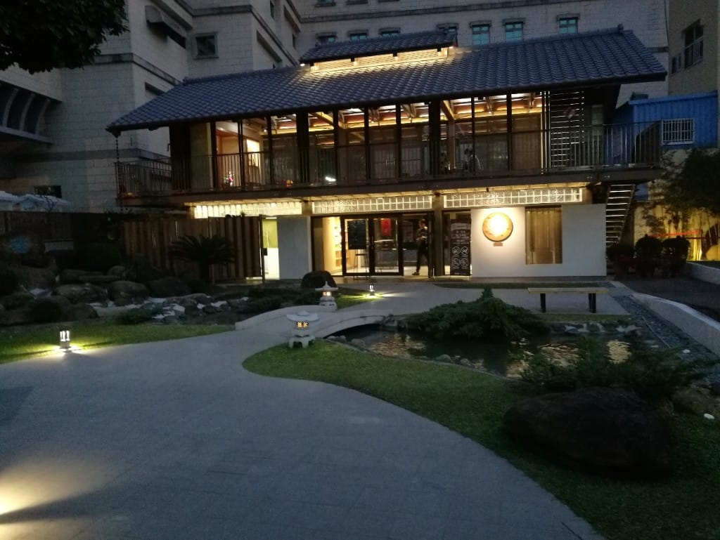 【台南美食】美食文青之旅Day2 酒河豚&原鶯料理&藥師紅茶 - 第19張圖 【台南美食】美食文青之旅Day2 酒河豚&原鶯料理&藥師紅茶