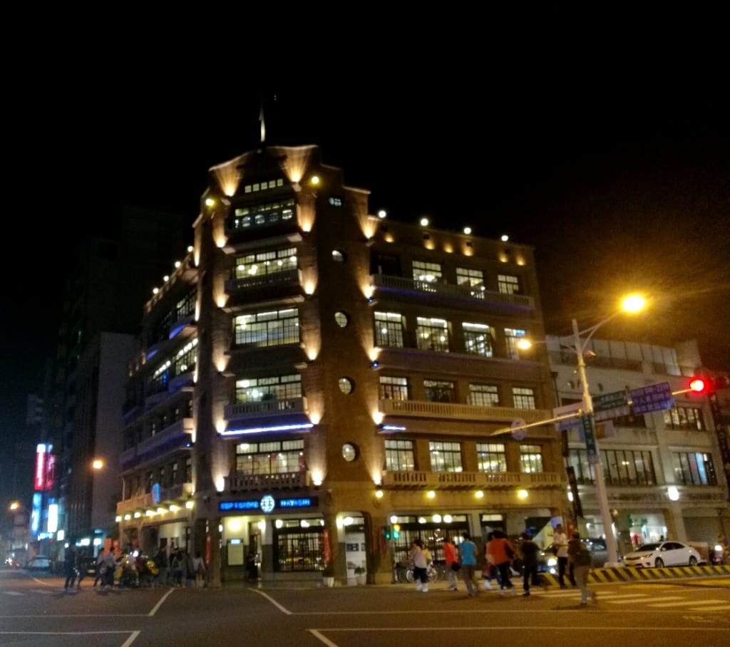 【台南美食】美食文青之旅Day2 酒河豚&原鶯料理&藥師紅茶 - 第29張圖 【台南美食】美食文青之旅Day2 酒河豚&原鶯料理&藥師紅茶