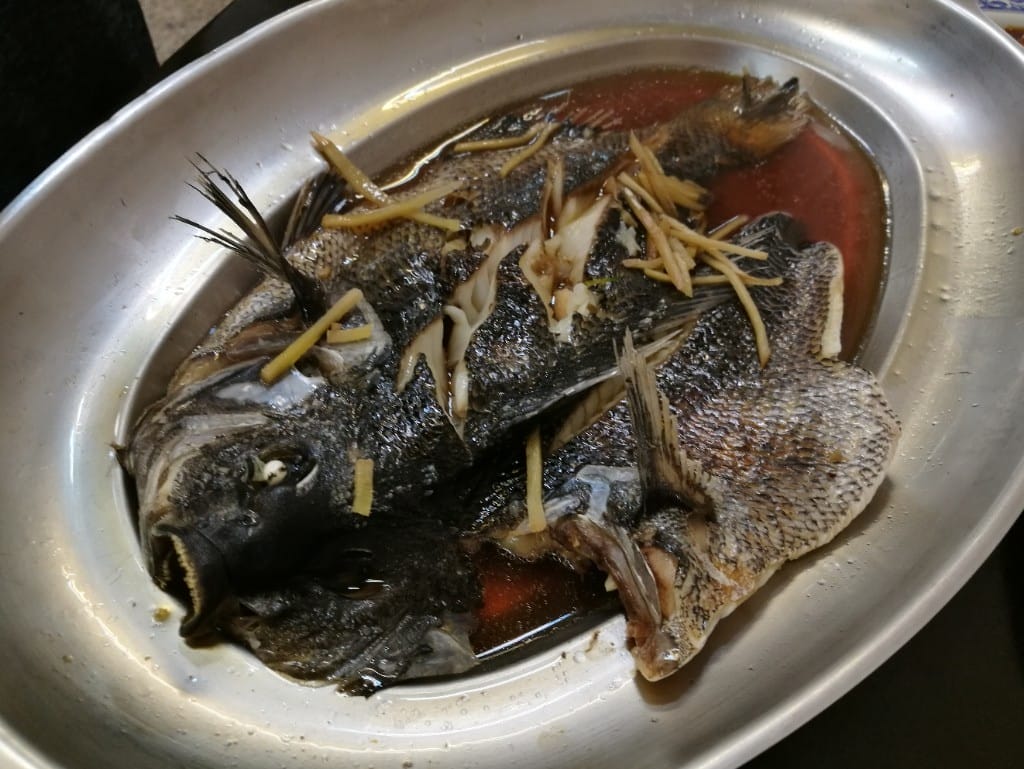 【台北美食】黑白毛海鮮，澳底高人氣海鮮餐廳
