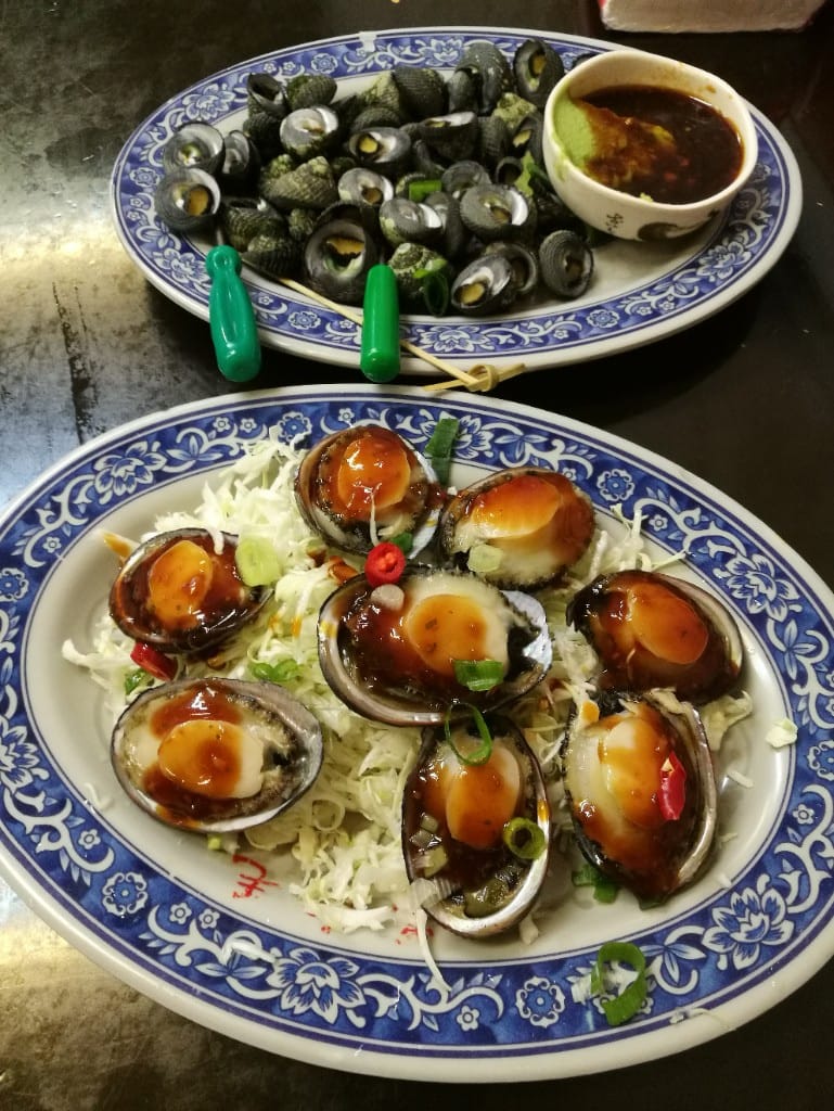 【台北美食】黑白毛海鮮，澳底高人氣海鮮餐廳