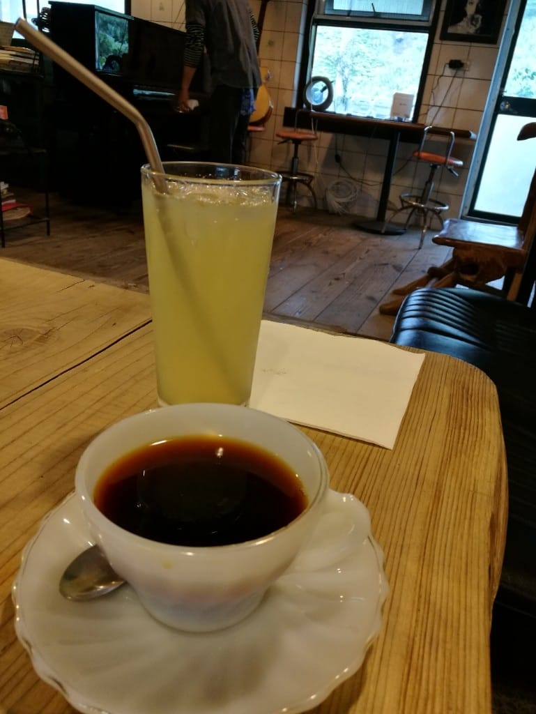 【台北美食】寬哥的關於咖啡，隱身浪漫山城的特色咖啡館