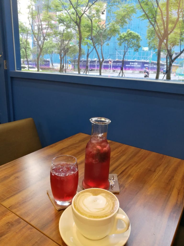 【新莊咖啡】Black Drinks，環境舒服又有好喝咖啡的咖啡館