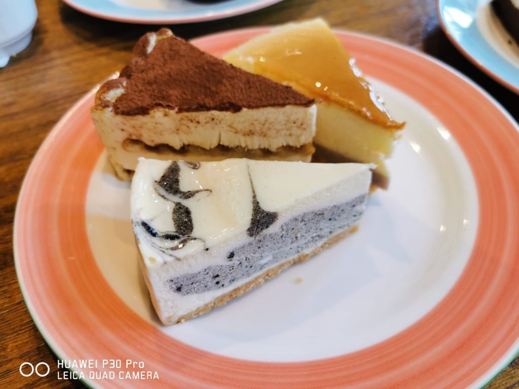 【宜蘭美食】超品起士烘培工房，歐式城堡風，提供各種起士烘焙糕點及美味義式料理的優質餐廳，還有觀光工廠哦！