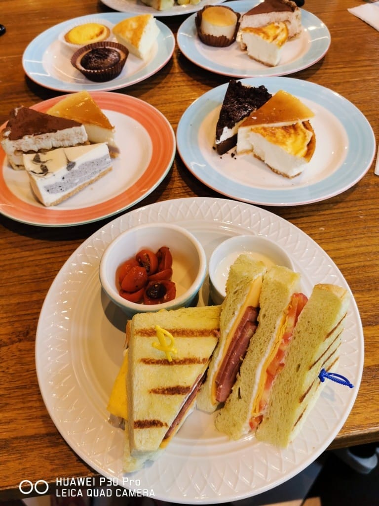 【宜蘭美食】超品起士烘培工房，歐式城堡風，提供各種起士烘焙糕點及美味義式料理的優質餐廳，還有觀光工廠哦！