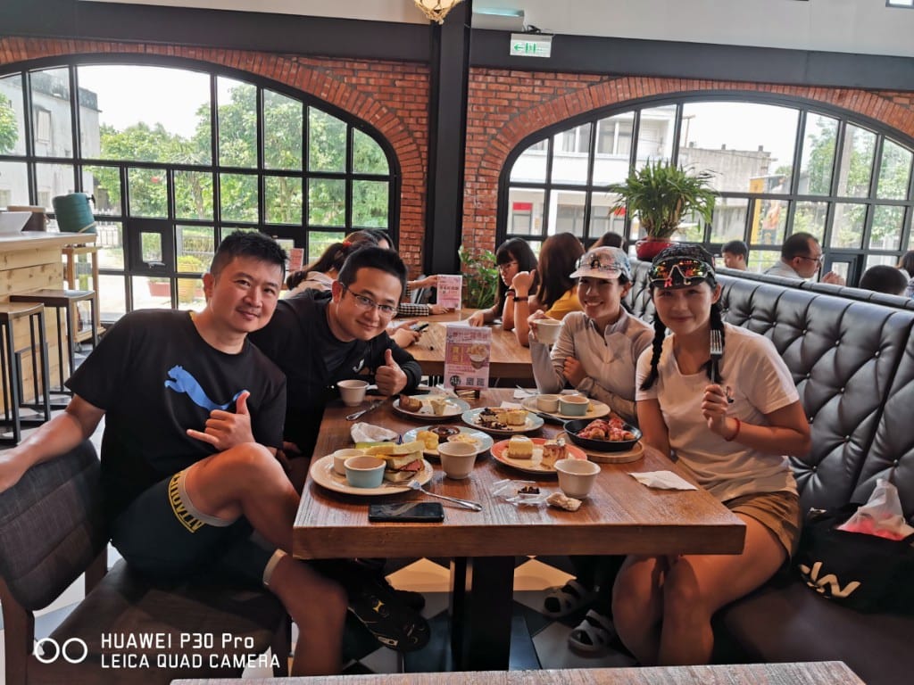 【宜蘭美食】超品起士烘培工房，歐式城堡風，提供各種起士烘焙糕點及美味義式料理的優質餐廳，還有觀光工廠哦！