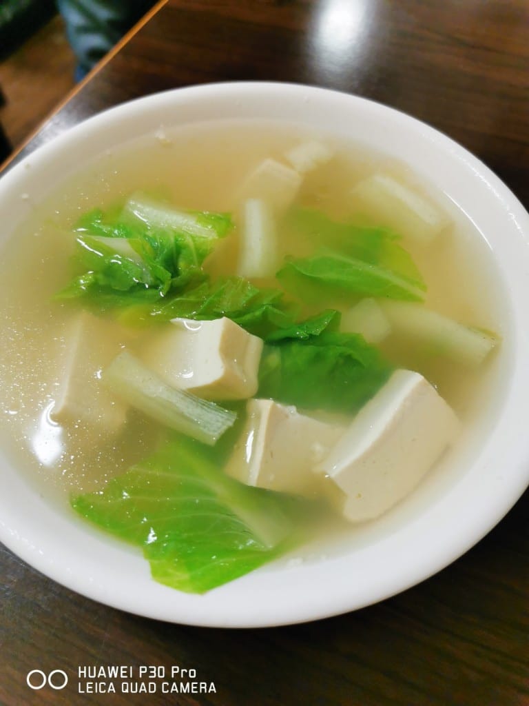 【新莊美食】溢鼎小館，天津人開的道地北方麵食館，新莊終於有好吃蔥油餅了 10806再訪