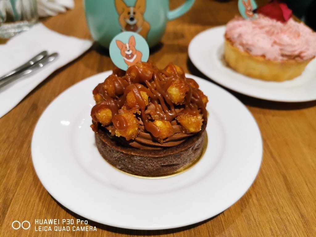 【板橋美食】奶油先生Mr butter cafe，提供自家烘培麵包甜點與輕食的寵物友善咖啡館