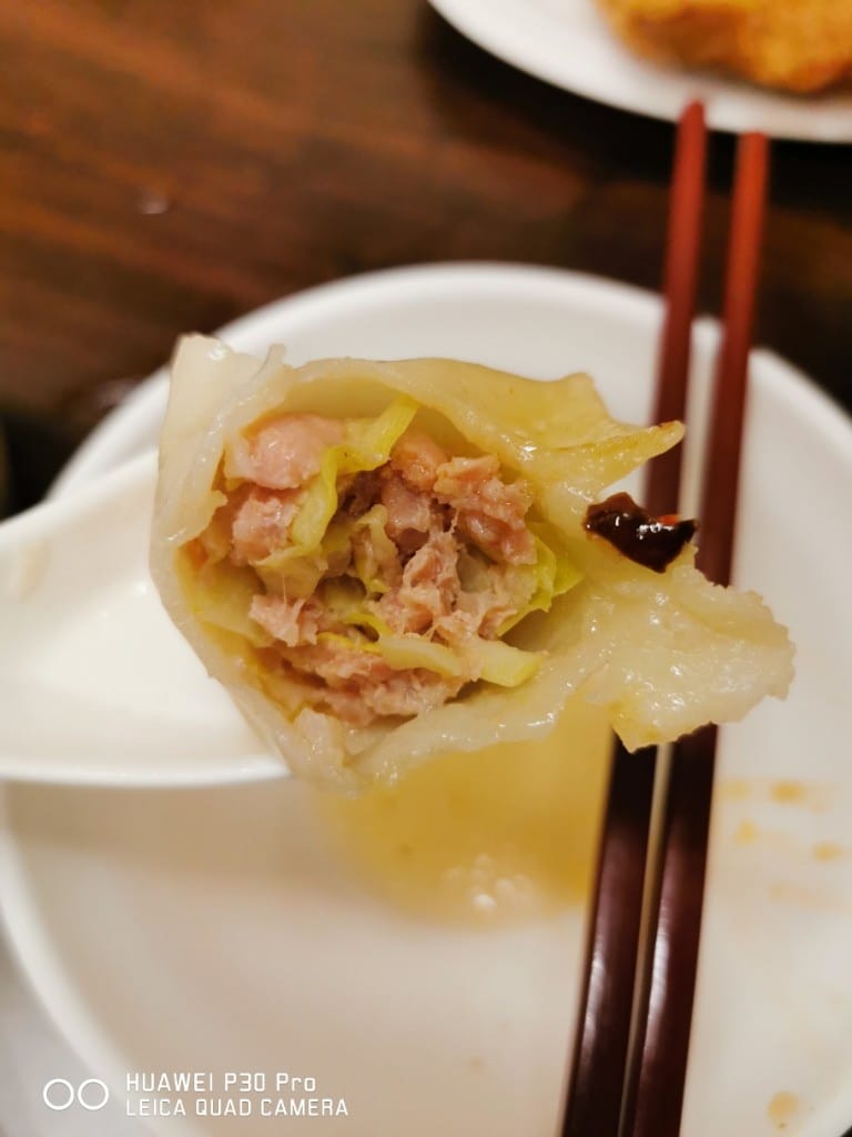 【新莊美食】溢鼎小館，天津人開的道地北方麵食館，新莊終於有好吃蔥油餅了 10806再訪