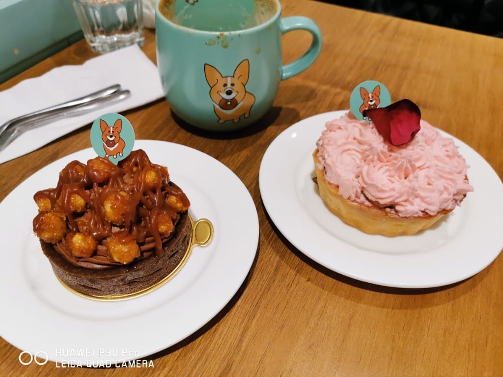 【板橋美食】奶油先生Mr butter cafe，提供自家烘培麵包甜點與輕食的寵物友善咖啡館