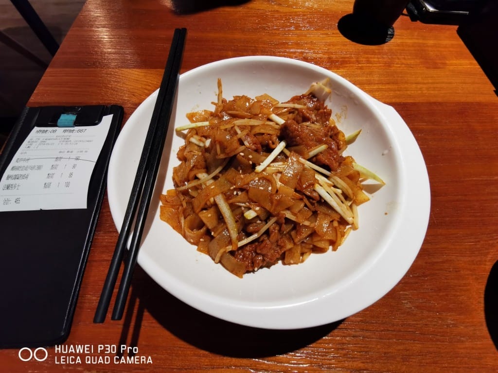 【士林美食】左爺爺的港式茶餐廳，捷運芝山站旁的平價美味茶餐廳