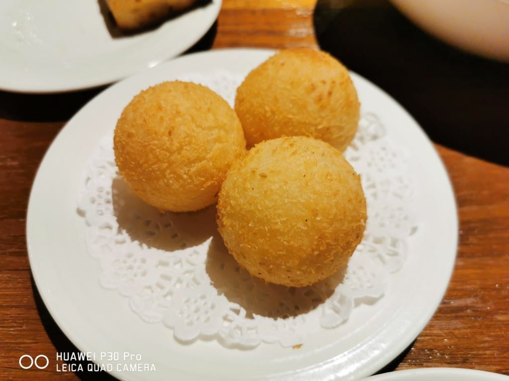 【士林美食】左爺爺的港式茶餐廳，捷運芝山站旁的平價美味茶餐廳