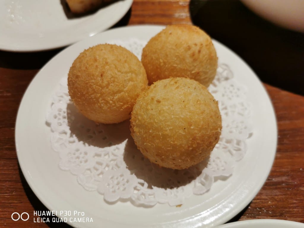 【士林美食】左爺爺的港式茶餐廳，捷運芝山站旁的平價美味茶餐廳