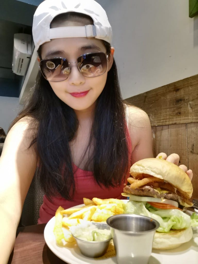 【士林美食】茉莉漢堡，天母人兒時回憶中的美味漢堡，青椒牛肉燴飯也好棒