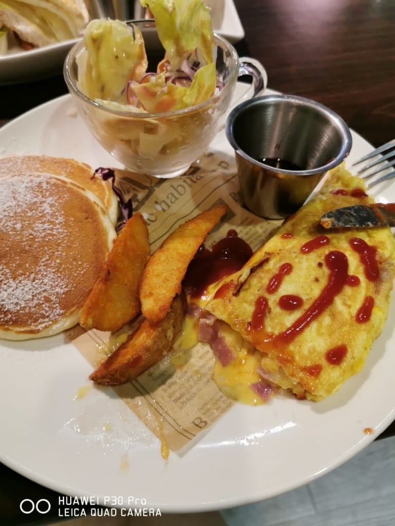 【士林美食】茉莉漢堡，天母人兒時回憶中的美味漢堡，青椒牛肉燴飯也好棒