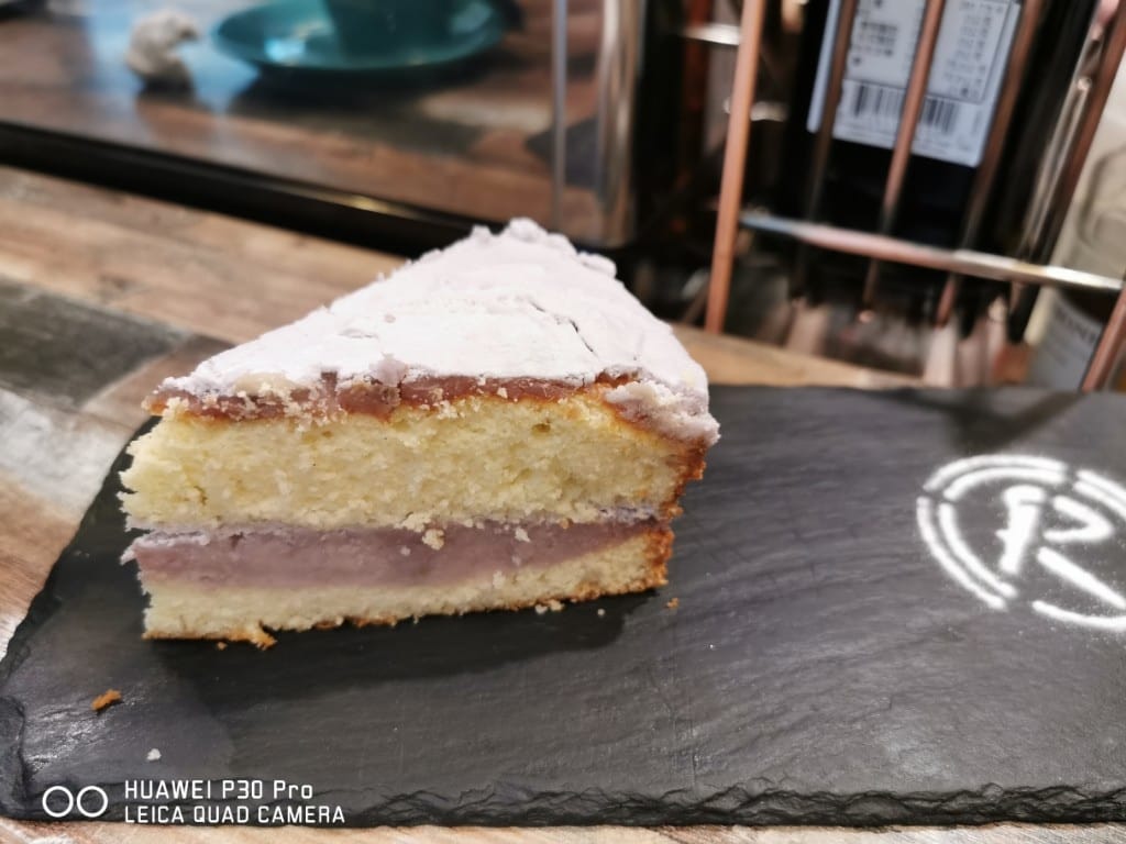 【士林美食】Caffe Ruelle巷子咖啡館，巷子裡的迷你咖啡館，有各種美味沙拉及手作甜點，還有迷人的戶外座位