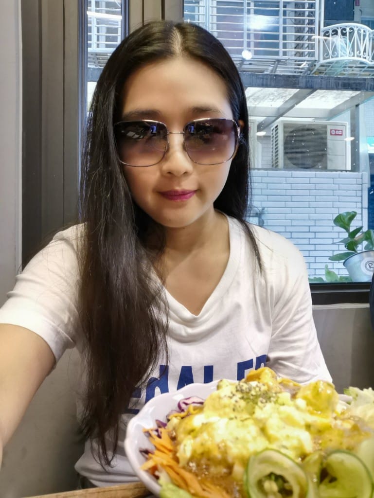 【士林美食】Caffe Ruelle巷子咖啡館，巷子裡的迷你咖啡館，有各種美味沙拉及手作甜點，還有迷人的戶外座位