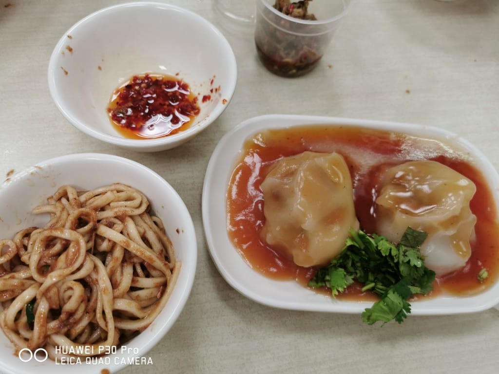 【新莊美食】阿淑肉圓，在地人大推的清蒸肉圓，蒜頭乾麵也是一絕