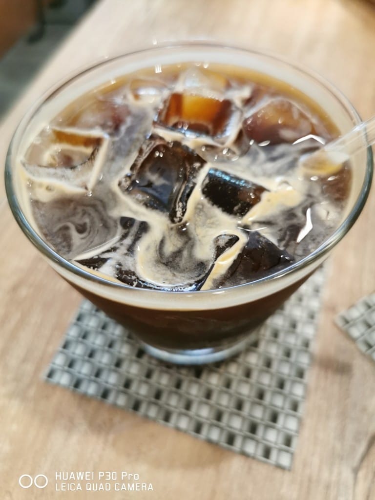 【新莊咖啡】有點胖咖啡，巷弄內的文青咖啡館，有鬆餅甜點也有輕食哦！