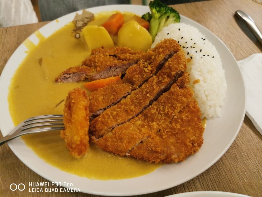 【士林美食】OTIS CAFE 咖哩輕食簡餐，環境舒適餐點選擇多的親子友善咖啡館