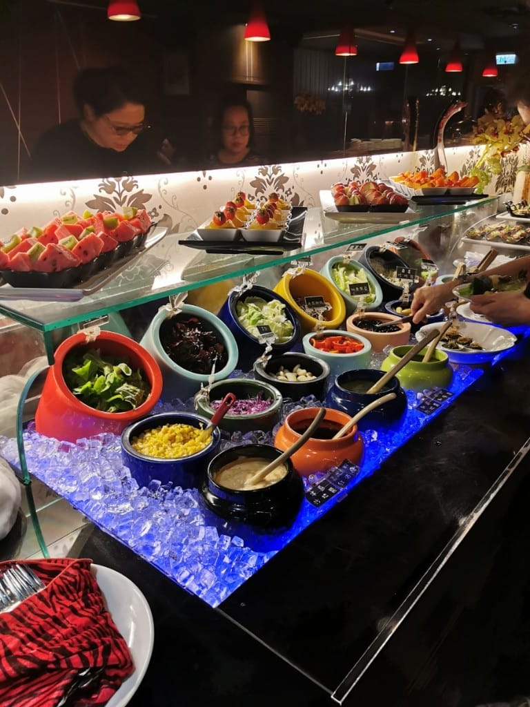 【台北美食】凱薩西餐牛排，一週只開三天的高CP值餐廳