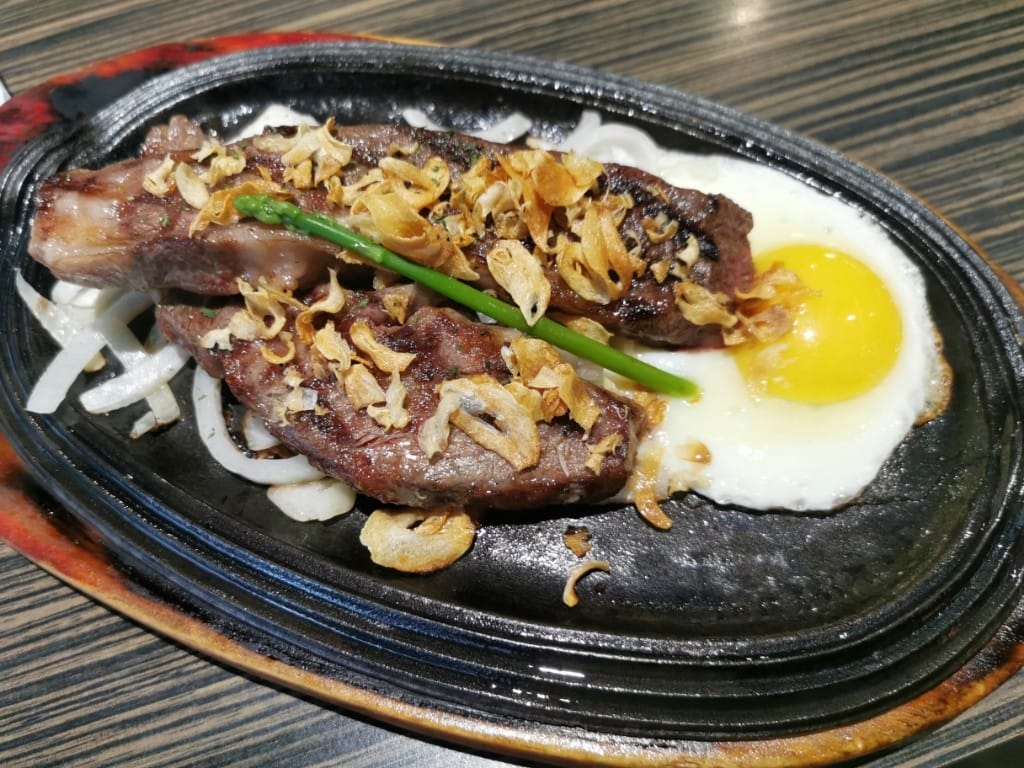 【台北美食】凱薩西餐牛排，一週只開三天的高CP值餐廳