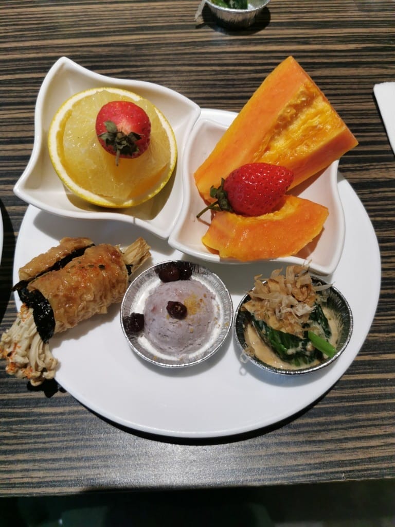【台北美食】凱薩西餐牛排，一週只開三天的高CP值餐廳