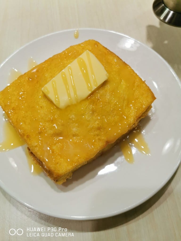 【台北美食】茗香園冰室，邪惡三眼仔飯和蘿蔔糕超優秀的港式餐廳