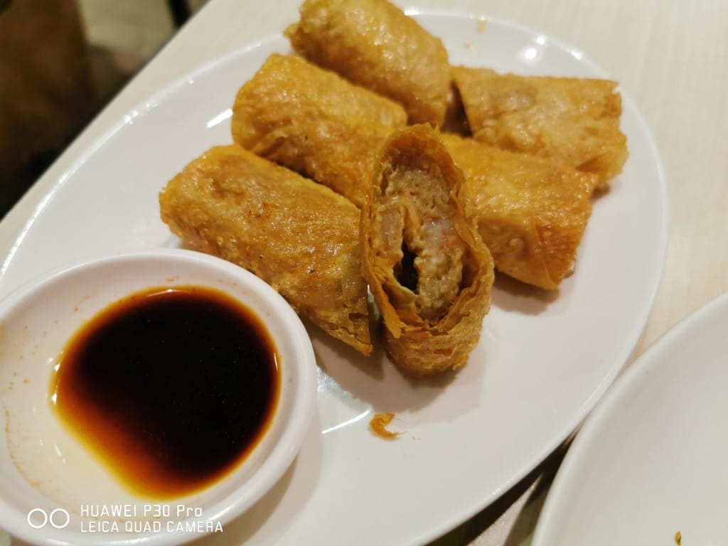 【台北美食】茗香園冰室，邪惡三眼仔飯和蘿蔔糕超優秀的港式餐廳