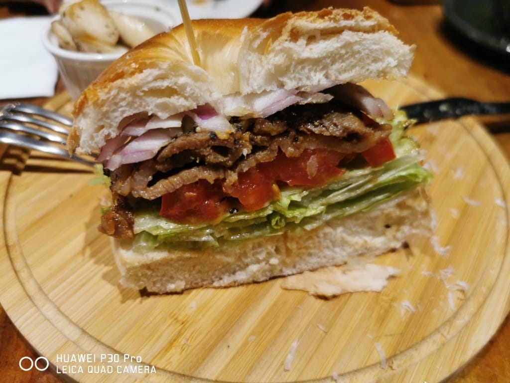 【新莊甜點】敲我Ciao.O烘焙工作室 ，甜點輕食都很美味的咖啡館