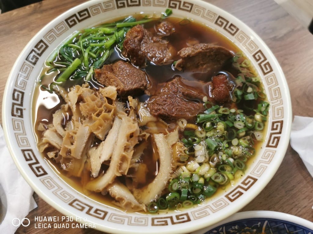 【新莊美食】麵麵牛浪，找到一碗有家味道的牛肉麵