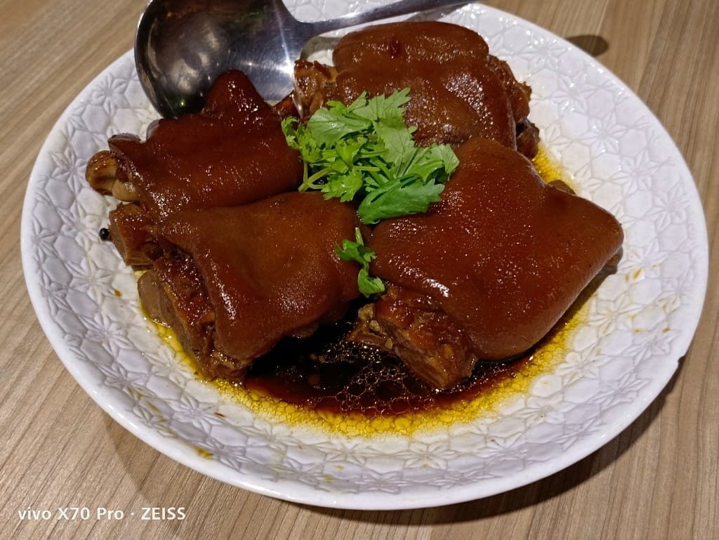 【台北美食】 款待手路菜，少見的台菜料理吃到飽