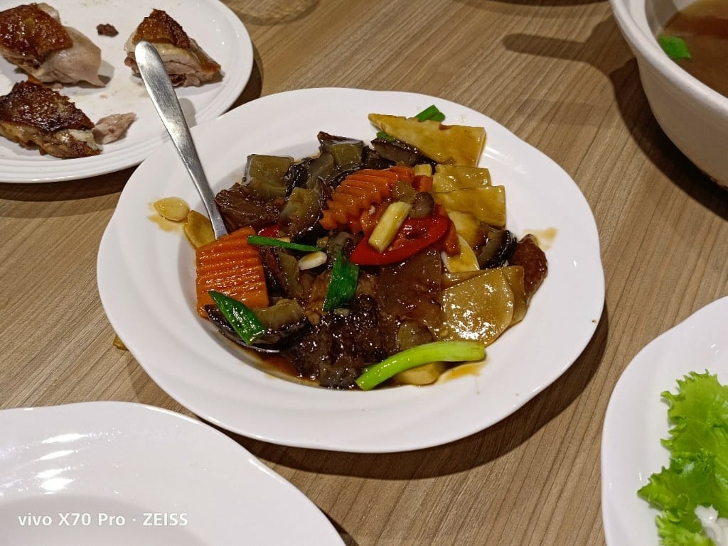 【台北美食】 款待手路菜，少見的台菜料理吃到飽