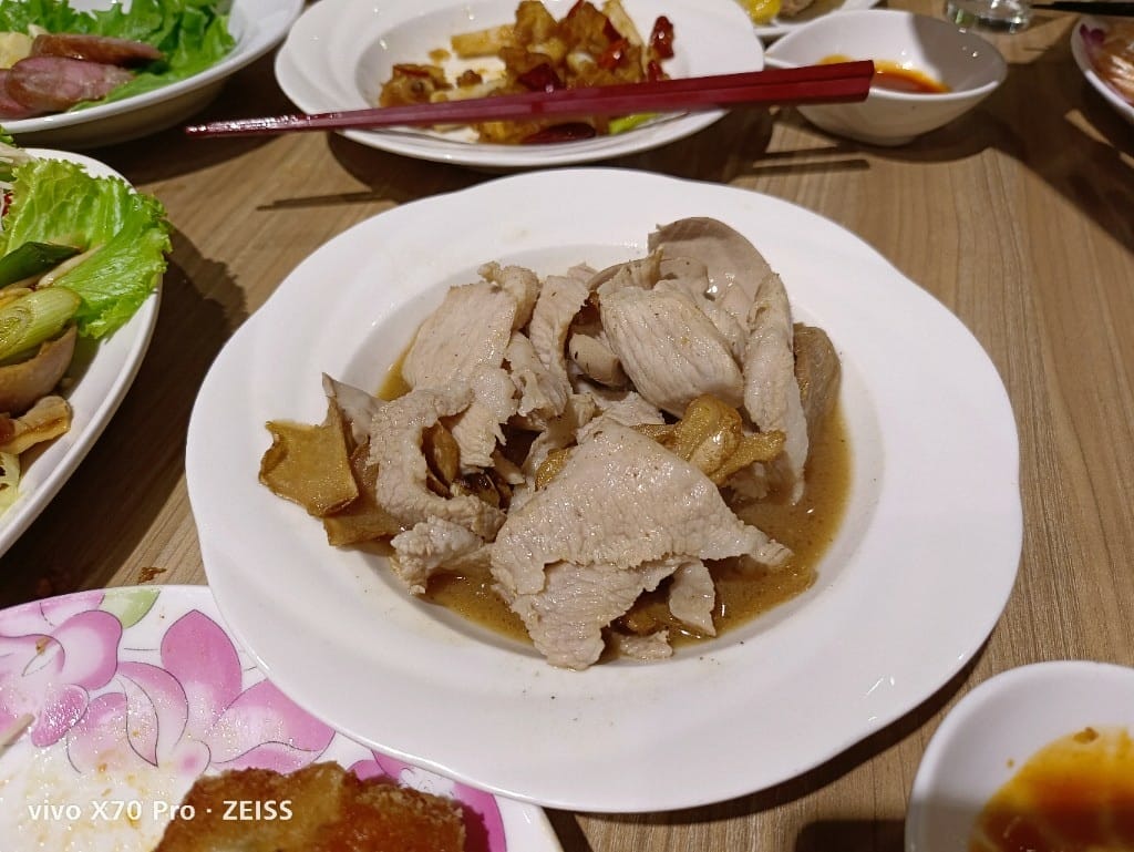 【台北美食】 款待手路菜，少見的台菜料理吃到飽