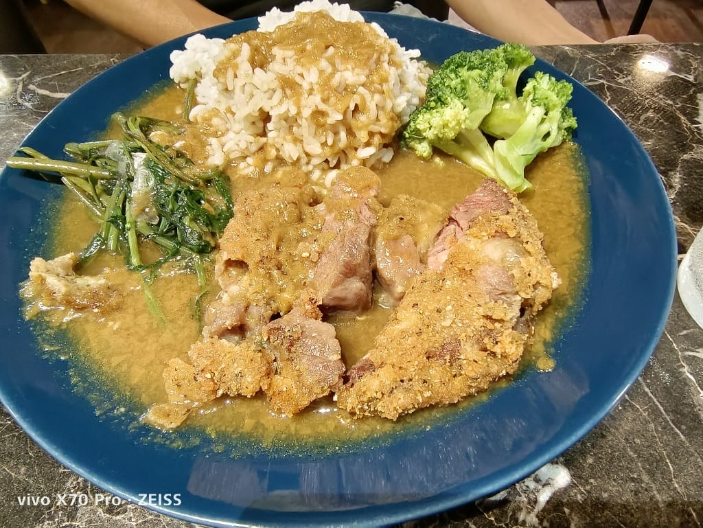 【台北美食】 肉肉遇到麵，只能說是一場悲劇的午餐吃到飽