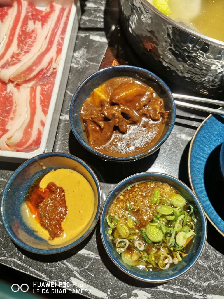 【台北美食】 這一鍋SHAREMORE吃到飽，可以盡情享用老火湯的這一鍋