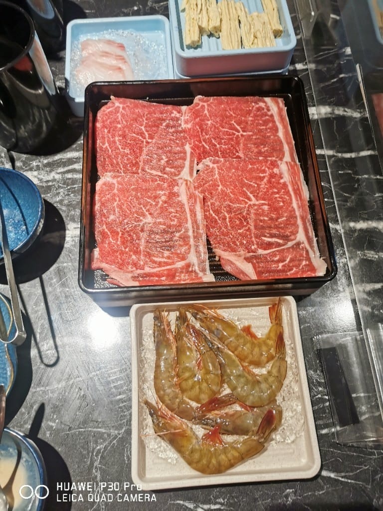 【台北美食】 這一鍋SHAREMORE吃到飽，可以盡情享用老火湯的這一鍋