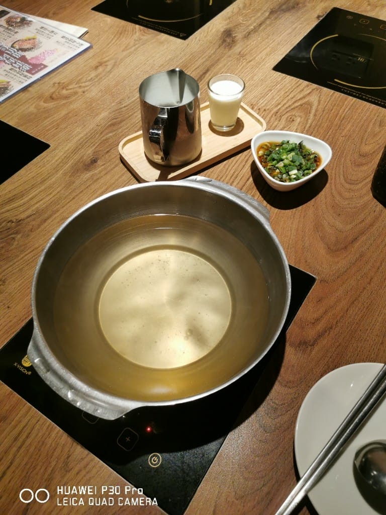 【新莊美食】 樂崎火鍋，海鮮肉品都很棒的平價火鍋店