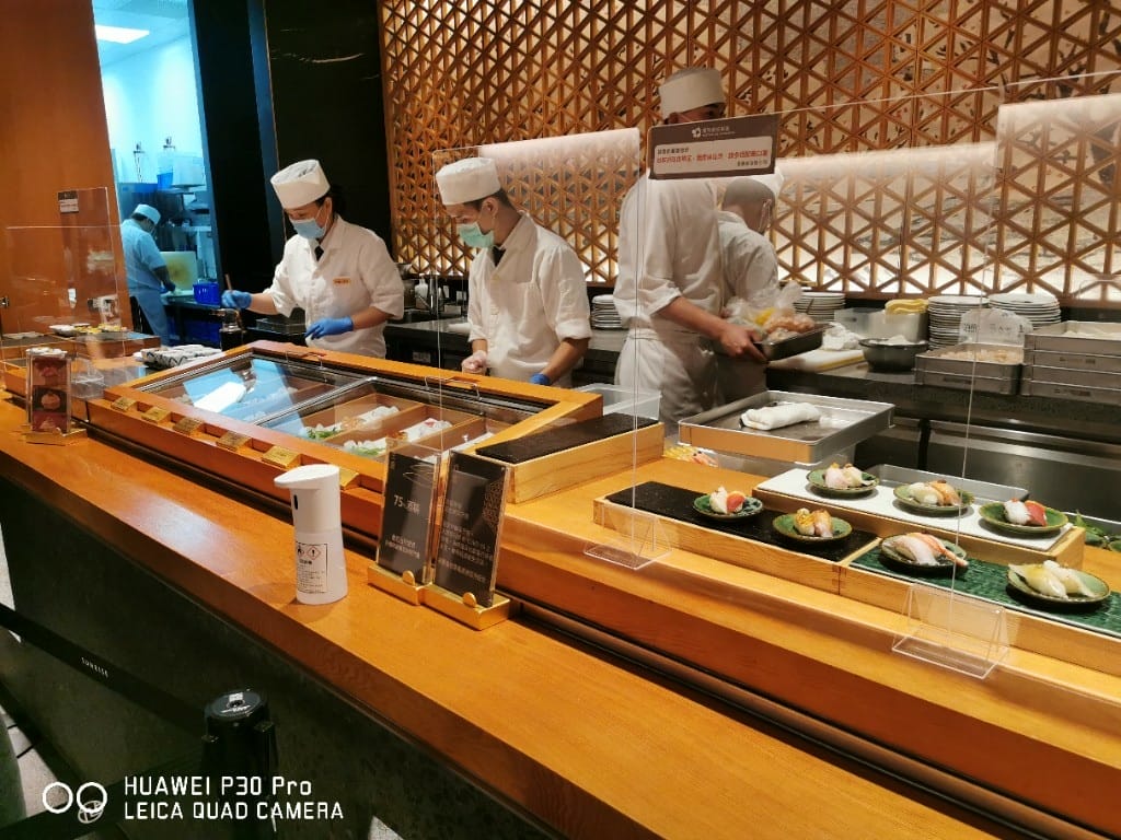 【台北美食】 旭集，最無雷的自助百匯