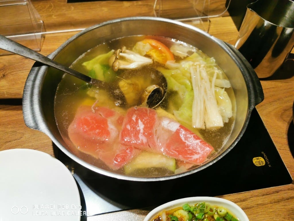 【新莊美食】 樂崎火鍋，海鮮肉品都很棒的平價火鍋店