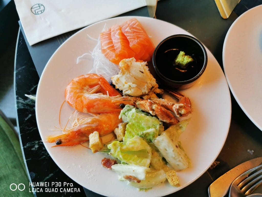【台北美食】 旭集，最無雷的自助百匯