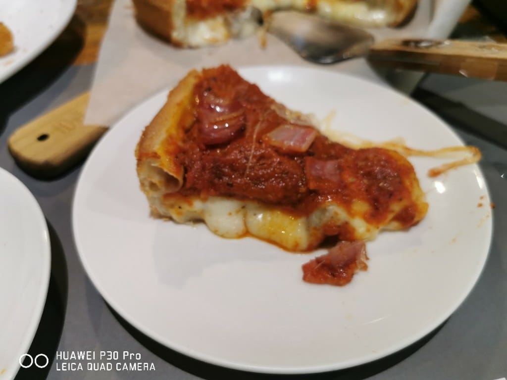 【台北美食】 LOVE_AT_FIRST_BITE，全台第一家深盤pizza專賣店